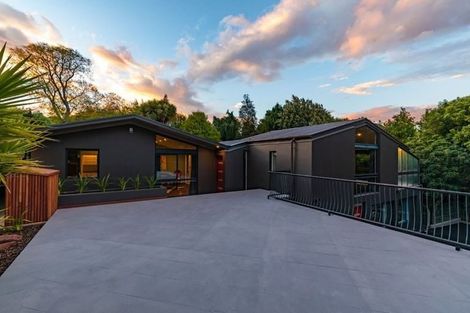 Photo of property in 89 Avonhead Road, Avonhead, Christchurch, 8042