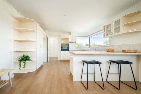 Photo of property in 14 Rue De La Mare, Parklands, Christchurch, 8083