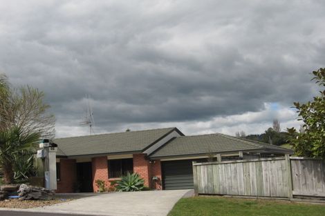 Photo of property in 10 Whitby Place, Welcome Bay, Tauranga, 3112