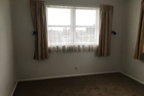 Photo of property in 23 Sheridan Drive, New Lynn, Auckland, 0600