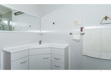 Photo of property in 5-5a Rugby Street, Waimate, 7924