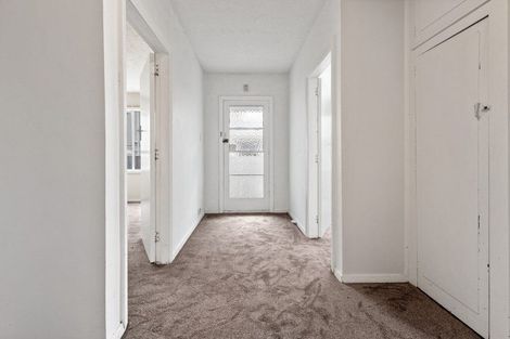 Photo of property in 37 Neill Street, Hornby, Christchurch, 8042