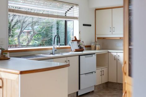 Photo of property in 25 Leeward Drive, Whitby, Porirua, 5024