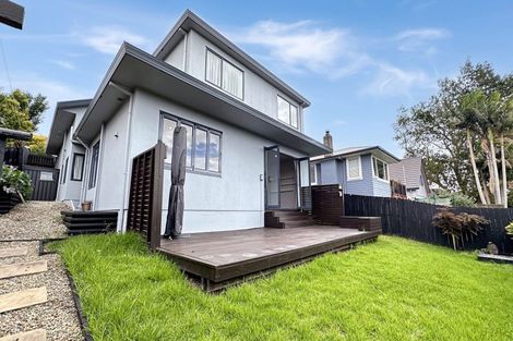 Photo of property in 51b Rodney Street, Howick, Auckland, 2014