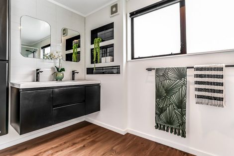 Photo of property in 35a Lake Crescent, Hamilton Lake, Hamilton, 3204