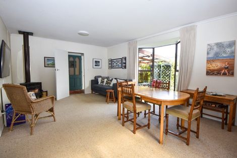 Photo of property in 8 Davy Street, Carterton, 5713