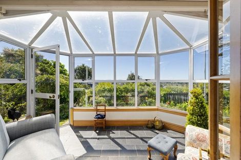 Photo of property in 22 Ravensdale Rise, Westmorland, Christchurch, 8025