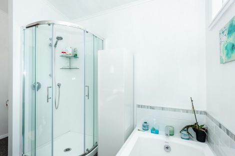 Photo of property in 77 Shelley Road, Whataupoko, Gisborne, 4010