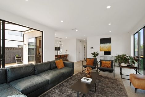 Photo of property in 15 Wicket Lane, Whenuapai, Auckland, 0618