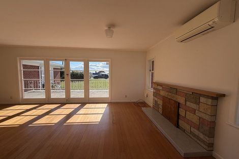 Photo of property in 117 Coronation Road, Hillcrest, Auckland, 0627