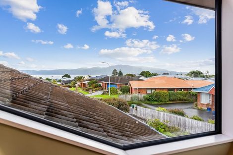 Photo of property in 9 Trinity Place, Paraparaumu Beach, Paraparaumu, 5032