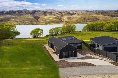 Photo of property in 18 Arion Court, Mount Pisa, Cromwell, 9383