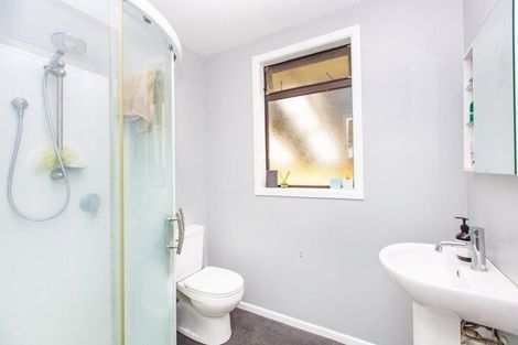 Photo of property in 13 Cross Street, Raglan, 3225