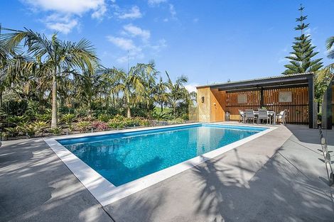 Photo of property in 129 Ostrich Farm Road, Pukekohe, 2676