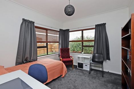 Photo of property in 48 Taradale Road, Marewa, Napier, 4110