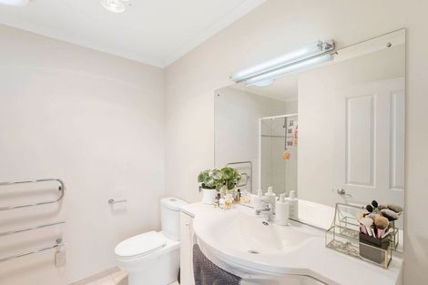 Photo of property in 24 Windmill Drive, Wainui, Silverdale, 0992