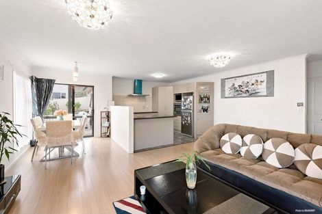 Photo of property in 22 Keri Vista Rise, Papakura, 2110