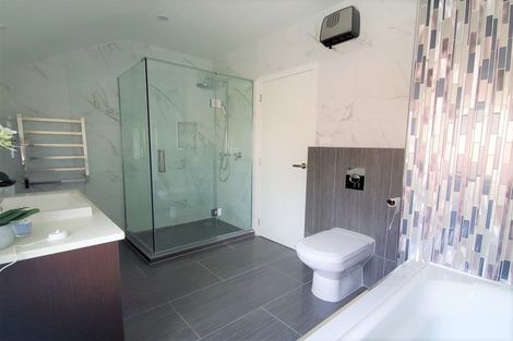 Photo of property in 6 Veneta Close, Flat Bush, Auckland, 2019