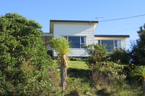 Photo of property in 2a Hillcrest Road, Hatfields Beach, Orewa, 0931