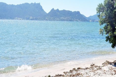 Photo of property in 2/249 One Tree Point Road, One Tree Point, 0118