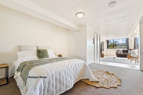 Photo of property in 6 Parrs Cross Road, Henderson, Auckland, 0612