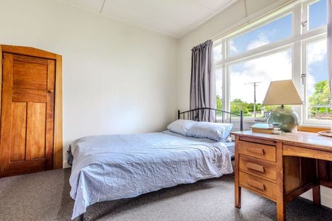 Photo of property in 98 Regent Street, Pahiatua, 4910