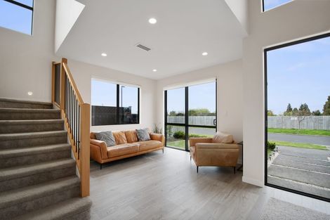 Photo of property in 15 Wicket Lane, Whenuapai, Auckland, 0618