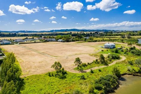 Photo of property in 38 Ferry Road, Waipu, 0510