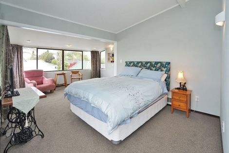 Photo of property in 45 Hooker Avenue, Chedworth, Hamilton, 3210