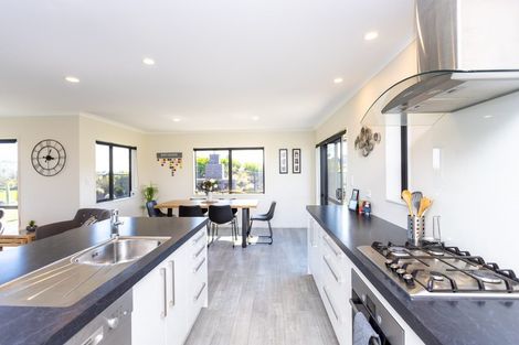 Photo of property in 103a Cameron Road, Westmere, Whanganui, 4574