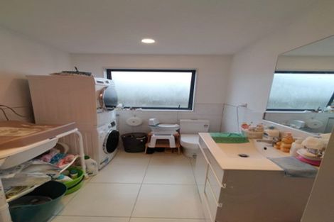 Photo of property in 12 Liam Place, Half Moon Bay, Auckland, 2012