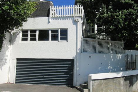 Photo of property in 2 Central Terrace, Kelburn, Wellington, 6012