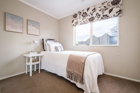 Photo of property in 2/77a Hinau Street, Riccarton, Christchurch, 8041