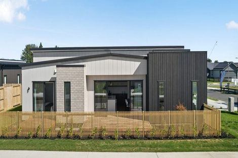 Photo of property in 63 Kelly Road, Cambridge, 3434