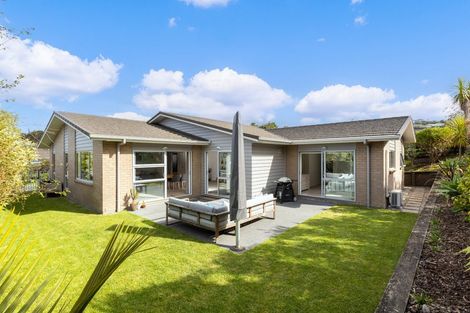 Photo of property in 8 Beachwood Drive, Hatfields Beach, Orewa, 0931