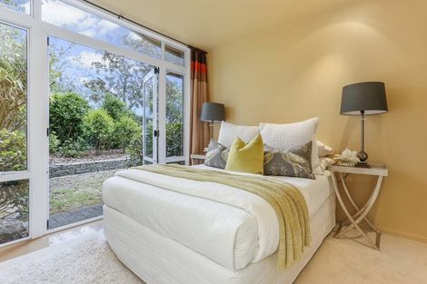 Photo of property in 2/43 Princes Street, Northcote Point, Auckland, 0627