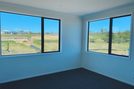Photo of property in 10 Awamarino Way, Westgate, Auckland, 0614