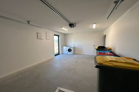 Photo of property in 32 Longview Drive, Lake Hawea, 9382