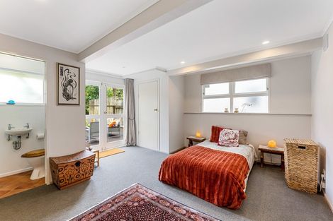 Photo of property in 24 Clarence Street, Brooklyn, Wellington, 6021