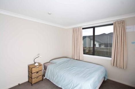 Photo of property in 160 Woodman Drive, Tawa, Wellington, 5028