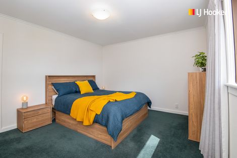 Photo of property in 100 Easther Crescent, Kew, Dunedin, 9012