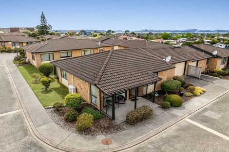 Photo of property in 25/197 Royal Road, Massey, Auckland, 0614