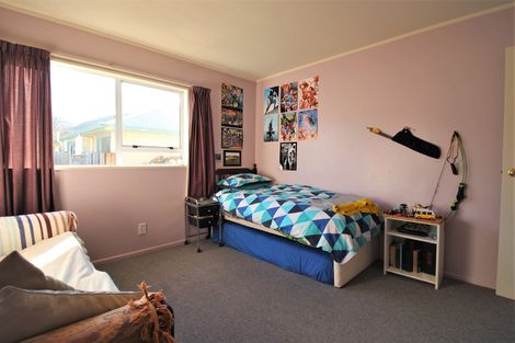 Photo of property in 99 Hazlett Street, Clyde, 9330