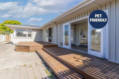 Photo of property in 12 Glenrowan Avenue, Avondale, Christchurch, 8061