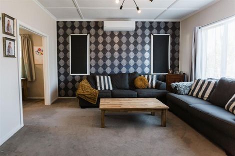 Photo of property in 902 Queen Street East, Parkvale, Hastings, 4122