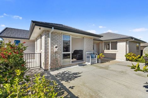 Photo of property in 21 Batty Street, Papamoa Beach, Papamoa, 3118