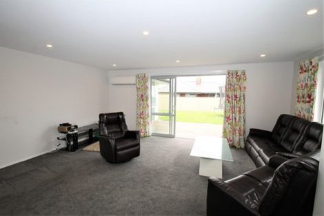 Photo of property in 6 Roblyn Place, Mosgiel, 9024