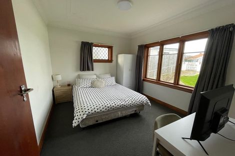 Photo of property in 20 Mornington Road, Balaclava, Dunedin, 9011