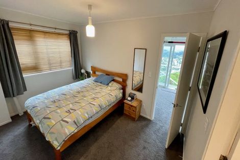 Photo of property in 10 Stormont Place, Kingston, Wellington, 6021