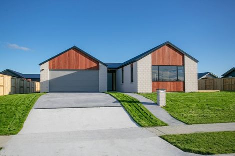 Photo of property in 24 Eagleview Rise, Welcome Bay, Tauranga, 3175